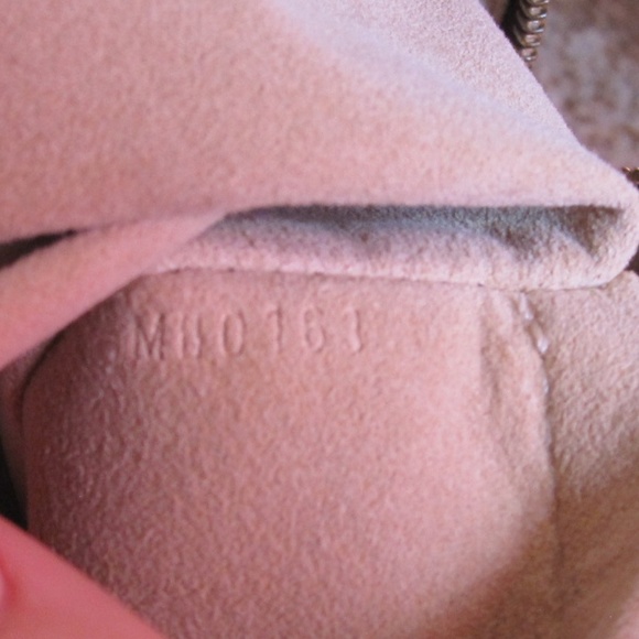 SOLD! TRADED for a MM Neverfull! - Picture 5 of 8